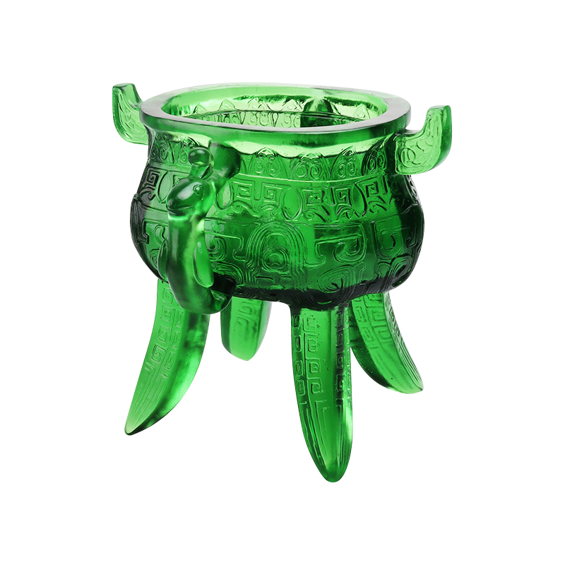 Smaragdus viridis Crystal Vitri tripodis cum auriculae informibus