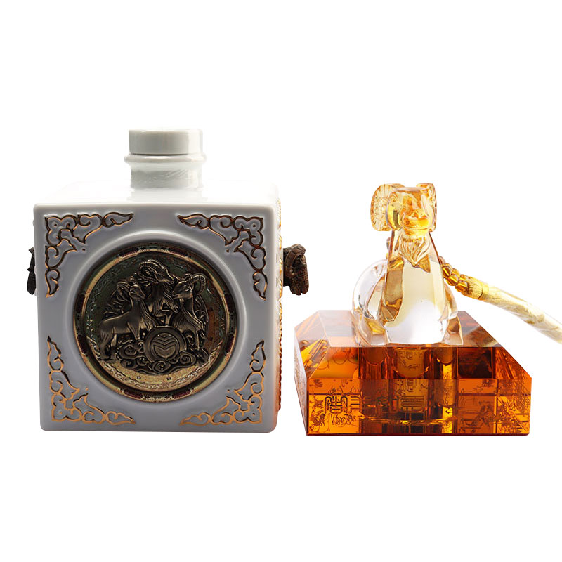 Chinese Zodiac Animal Shapes Cap Crystal Vitrei Vinum Utrem Set