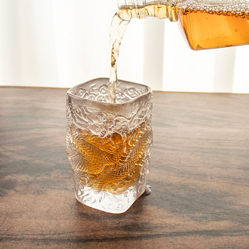 Antique Draco subsidio poculi vitrei vitrei poculi tea