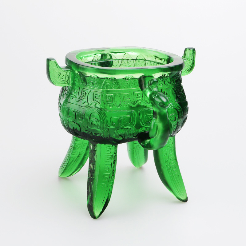 Smaragdus viridis Crystal Vitri tripodis cum auriculae informibus